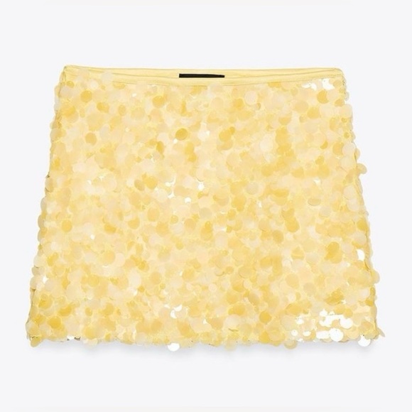Zara Dresses & Skirts - Zara Mini Sequin Skirt in Yellow
